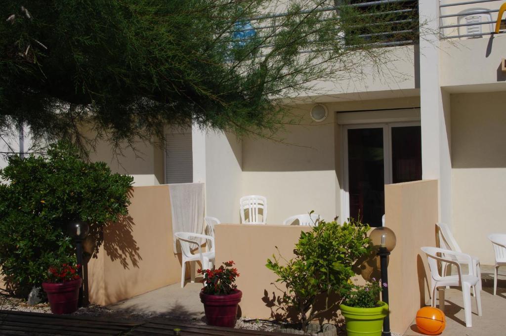 Les Stoechades Aparthotel Hyeres Phòng bức ảnh